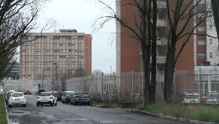 Torino, detenuta aggredisce compagna e una poliziotta
